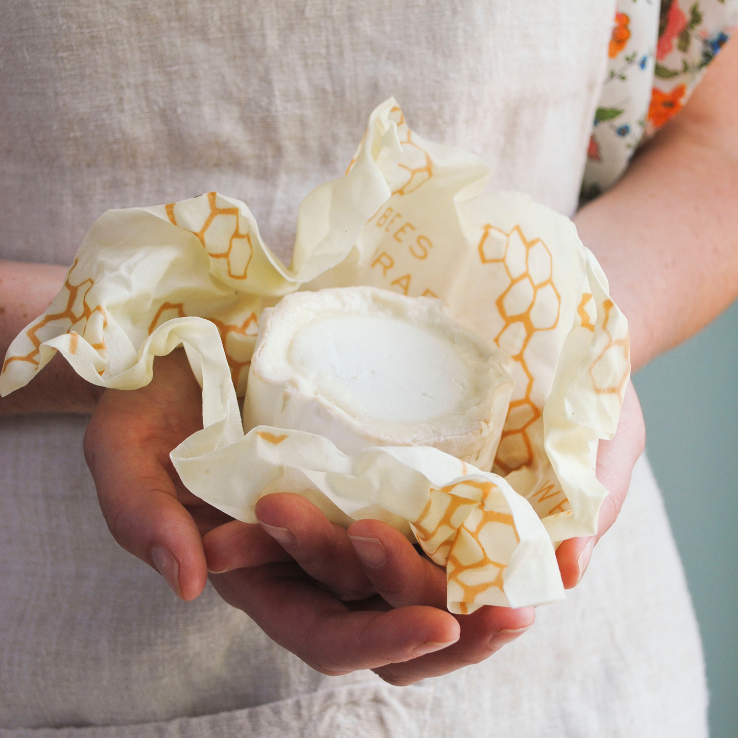 Bee's Wrap - Large Wrap - Honeycomb Print